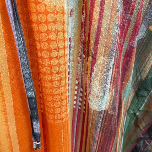 Caftan Blouse - Picture 8 of 16